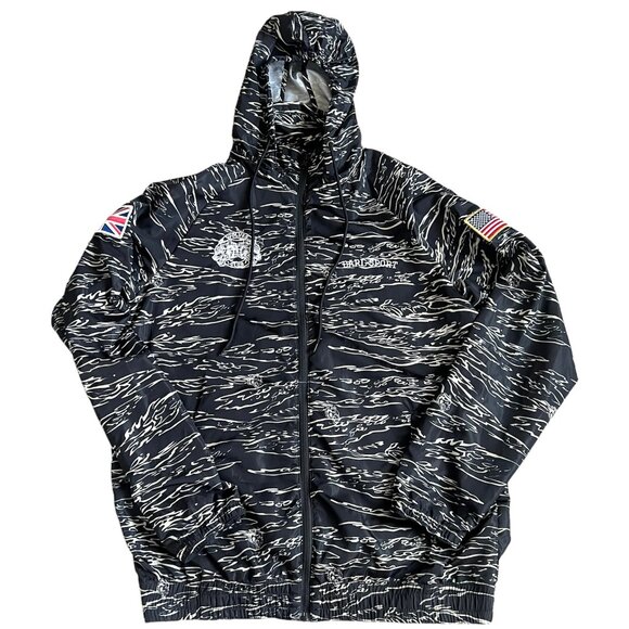 Darc Sport Other - Darc Sport Men’s Wolves Club Windbreaker Hoodie Sz S Black Camo Flag Patches